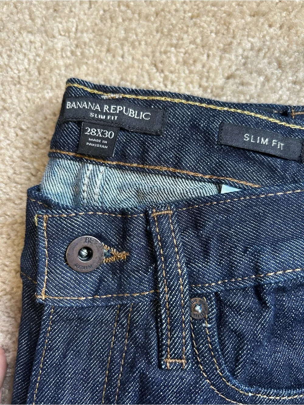 Banana Republic slim selvedge jeans (28x30) NWT